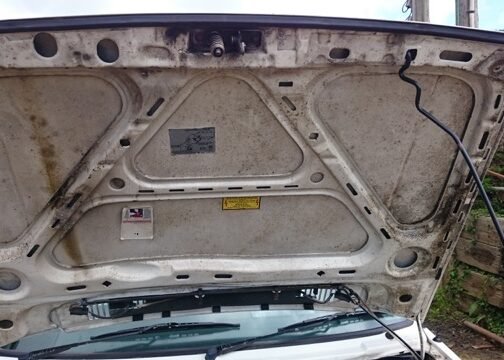 Portajet - car bonnet before Portajet - your premier Gloucester-based jetwashing and cleaning company - car bonnet before