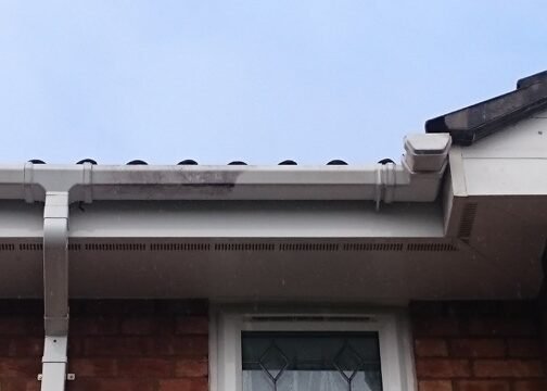 Portajet - gutter cleaning Portajet - your premier Gloucester-based jetwashing and cleaning company - gutter cleaning